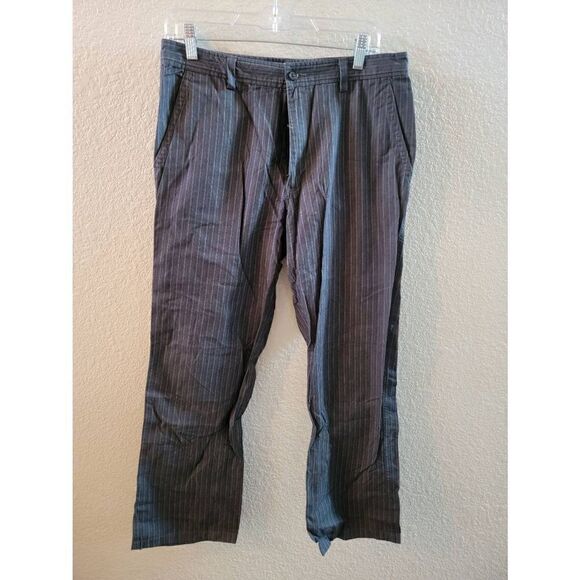 Calvin Klein Men's Gray Pinstriped High Rise Cotton Pants Size 31x30 - Picture 1 of 3